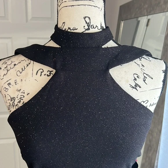 Midi sparkly sleeveless dress - Picture 3 of 6